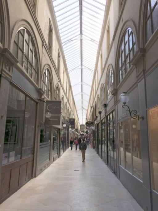 Paris, Opéra 4d...en Plein Coeur De La